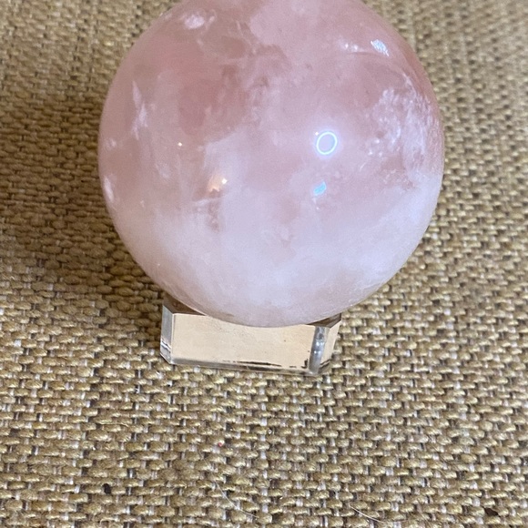 Small Quartz sphere with clear holder - Picture 11 of 11